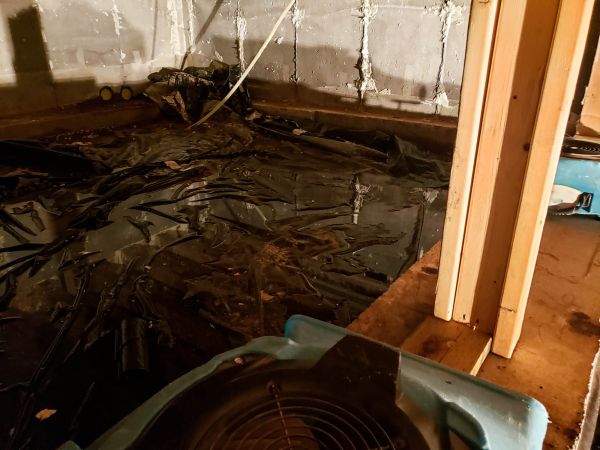 Crawlspace Water Cleanup in Arvada